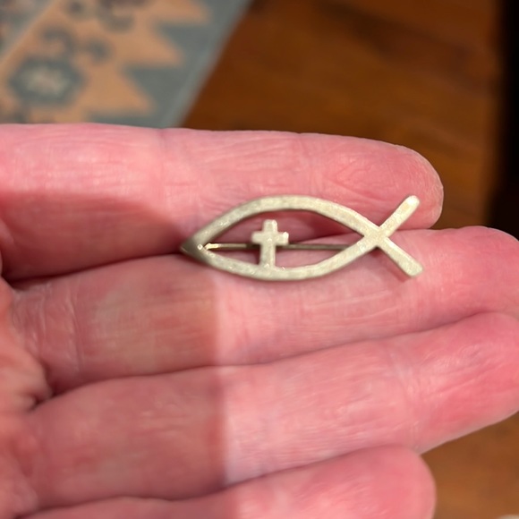 James Avery Vintage Retired Christian Cross Fish-VERY RARE VERY OLD - Picture 1 of 2